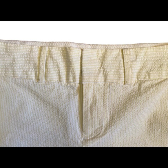 Club Monaco Yellow white textured striped flat front mid rise shorts size 2 - Picture 2 of 12